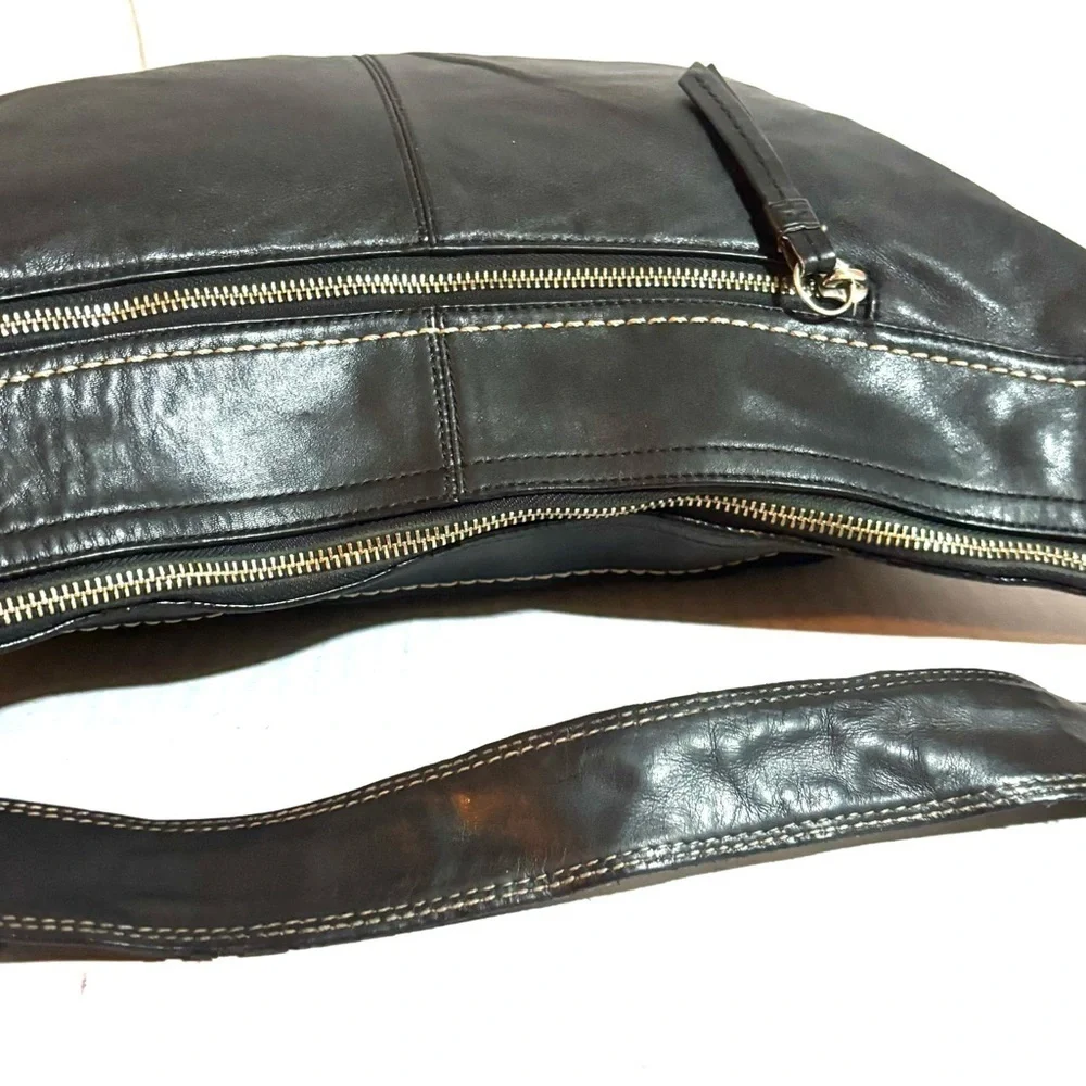 Coach vintage Black Leather Shoulder Bag